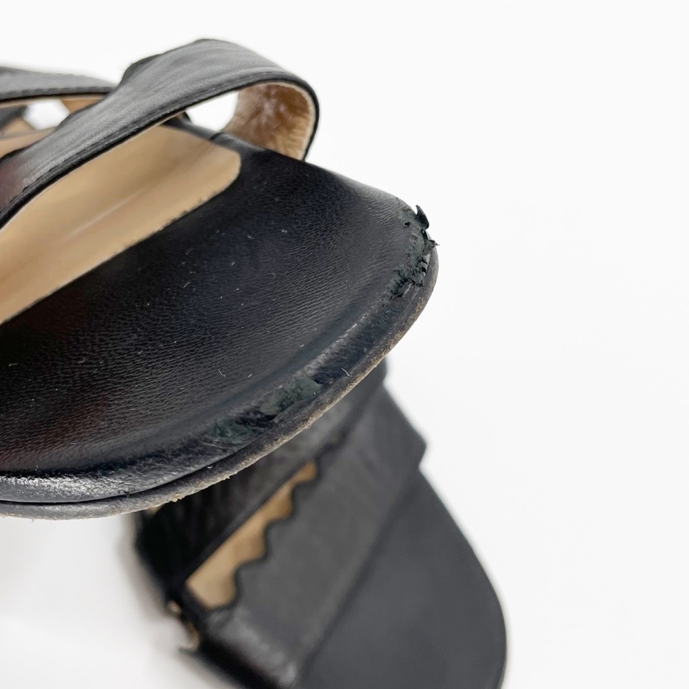 CHLOE Scalloped Criss Cross black leather sandals - Picture 9 of 9
